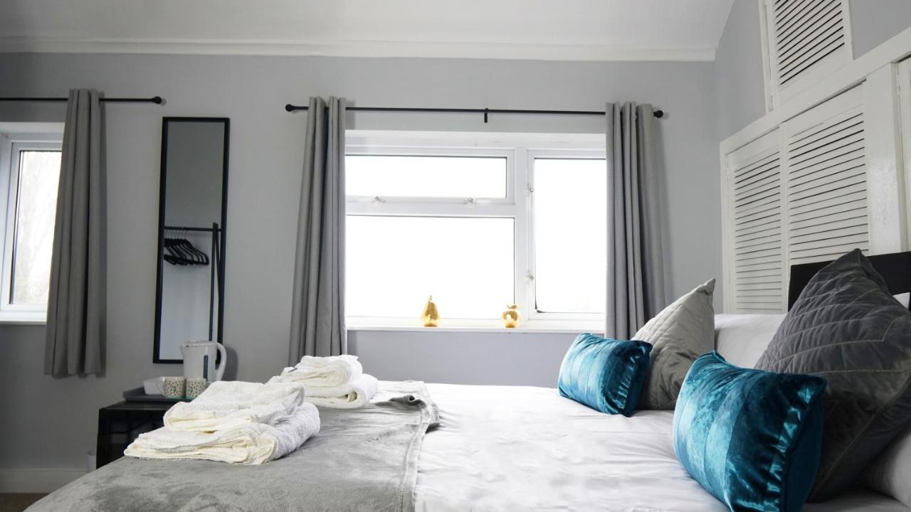 Portobello House - Four Bedroom House Perfect For Contractors - Sleeps 6 - Free Parking Вулвергемптон Екстериор снимка