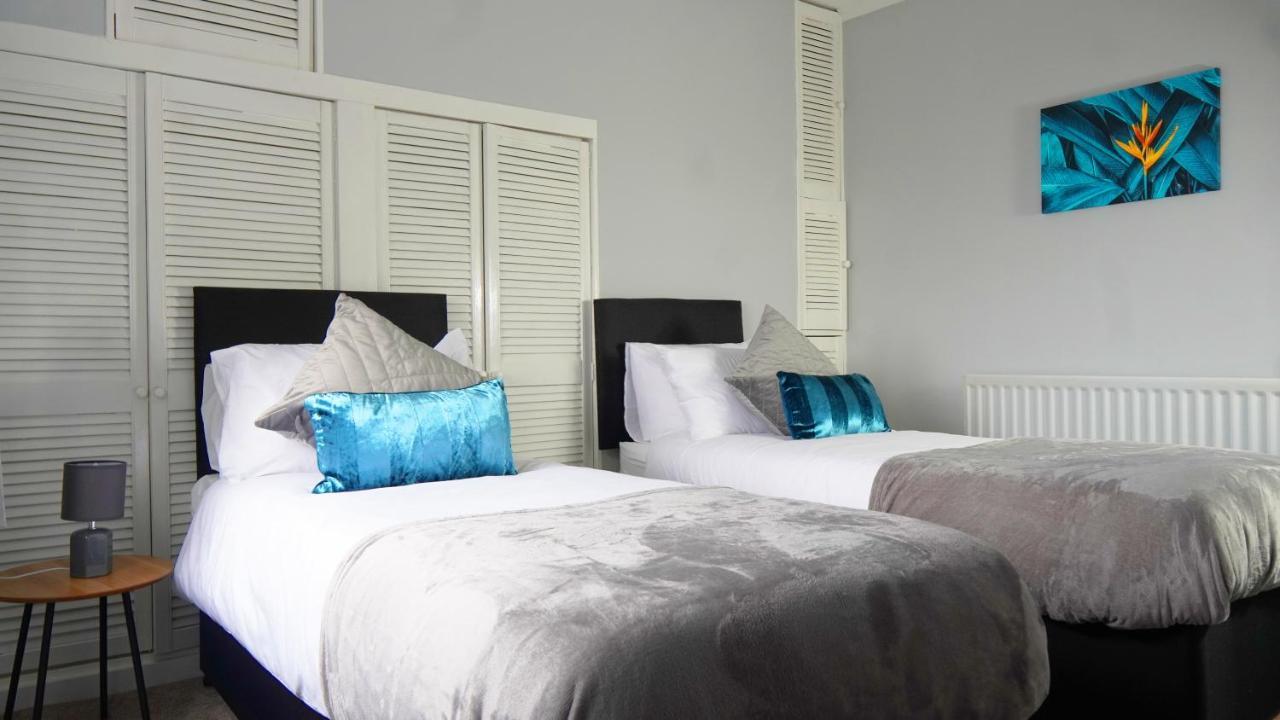 Portobello House - Four Bedroom House Perfect For Contractors - Sleeps 6 - Free Parking Вулвергемптон Екстериор снимка